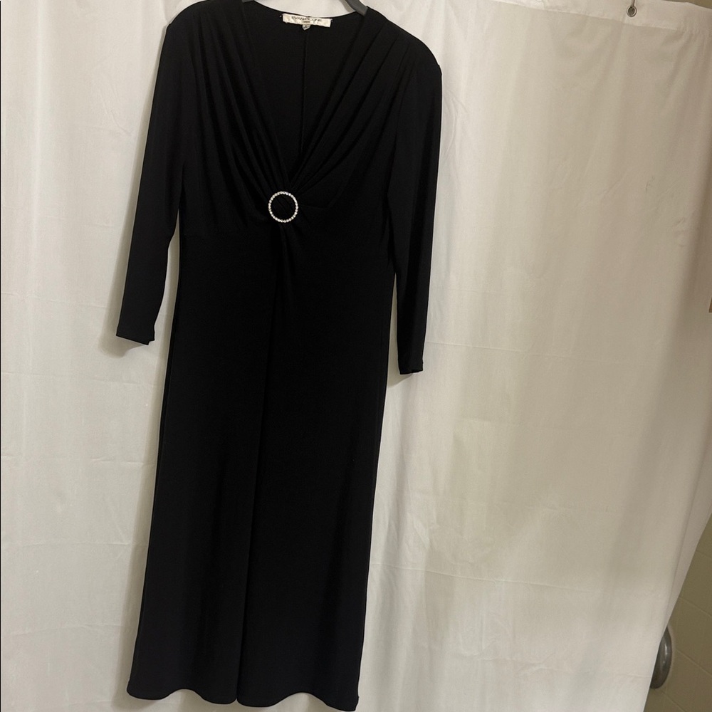 Elegant Black V Neck Dress with Rhinestone Detail. Size 6
